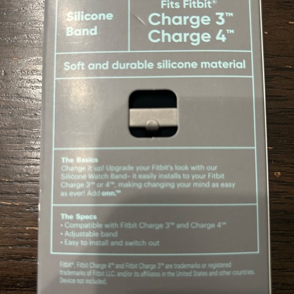 Fit bit add onn. Silicone band - Picture 3 of 3